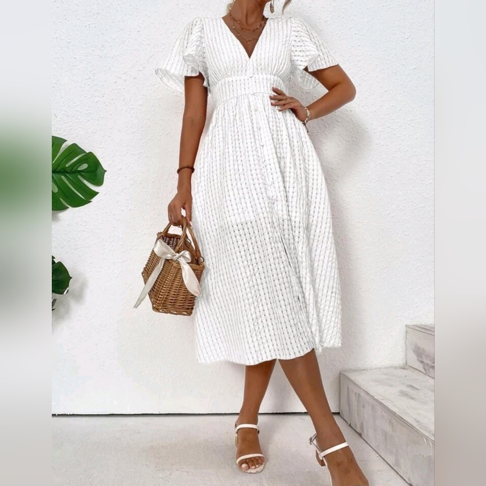 New Chic Seersucker Midi Dress Flutter Sleeve White - Picture 5 of 8